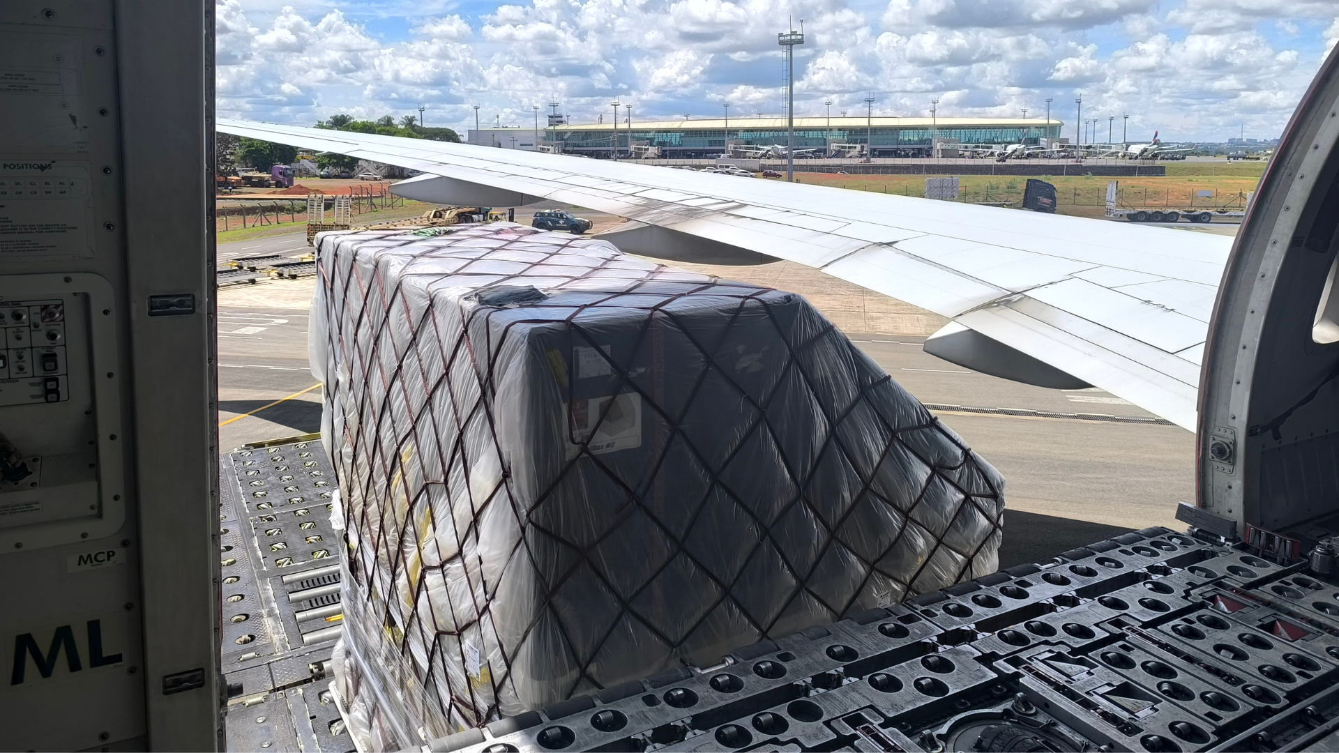 Como a Titan Group atua em operações aéreas especiais para o MotoGP no Brasil